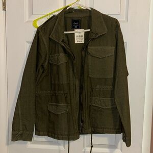 NWT green jacket with working zipper